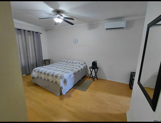 3 BEDROOM FREEHOLD FOR SALE IN LENNOXTON